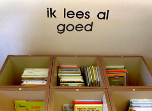 Foto: kinderboekenrek 'ik lees al goed'.